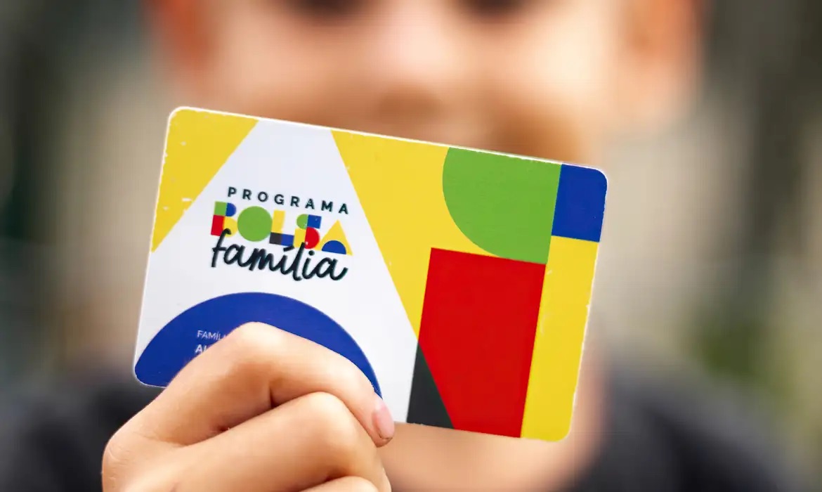 Caixa conclui pagamento da parcela de abril do Bolsa Família