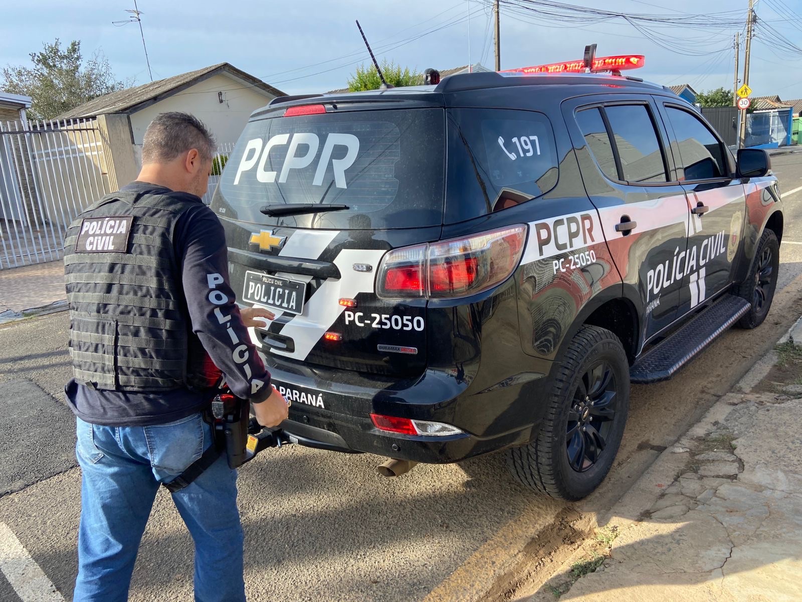 Polícia Civil apreende mais de 11 quilos de drogas e prende homem em flagrante na região