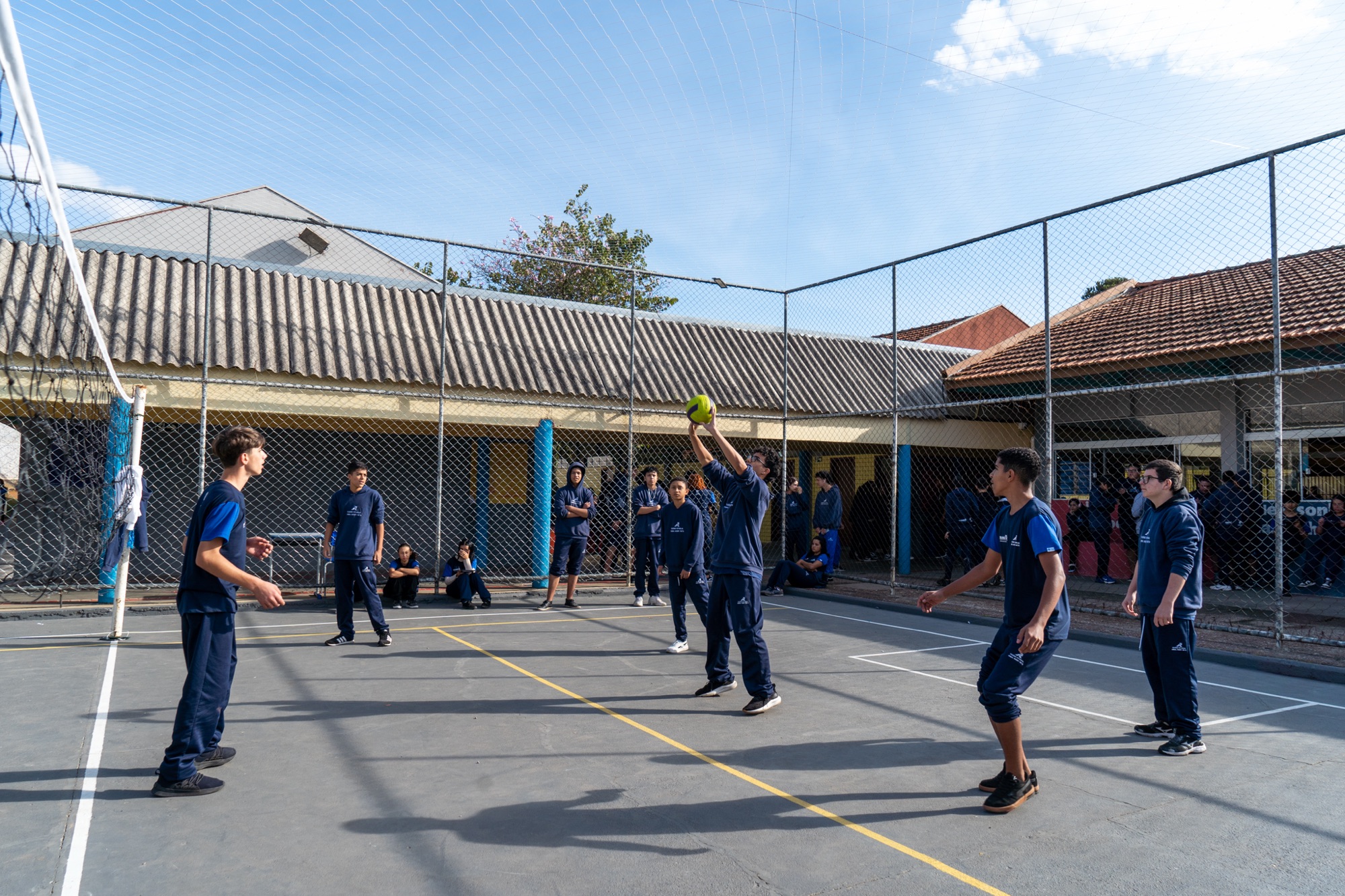 Parceiro da Escola amplia melhorias e 1,4 mil alunos aumentam frequência nos colégios