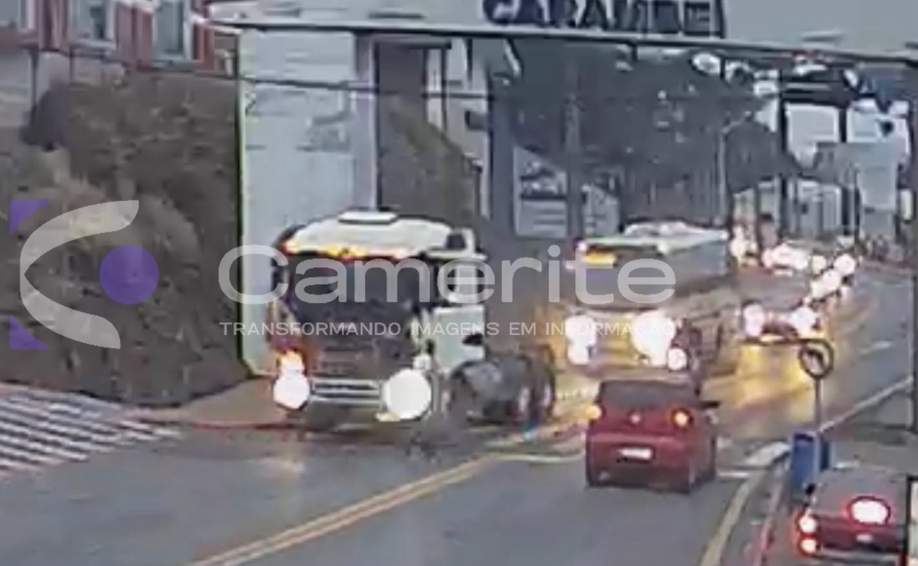 Ação rápida de comerciantes evita grave incêndio de caminhão em Carambeí