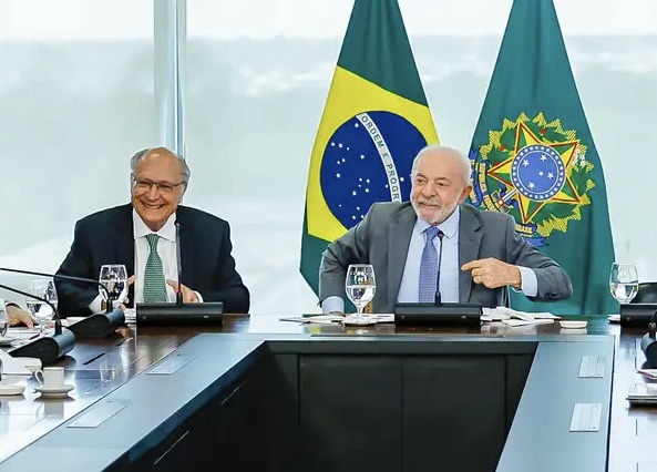 Governo prevê aumento de etanol na gasolina de 30% para até 32%&nbsp;
