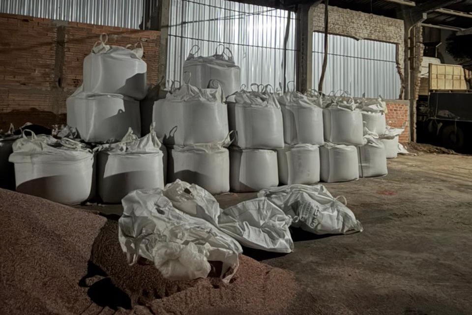 PCPR prende 7 e apreende maquinário para adulteração de fertilizantes em Ponta Grossa