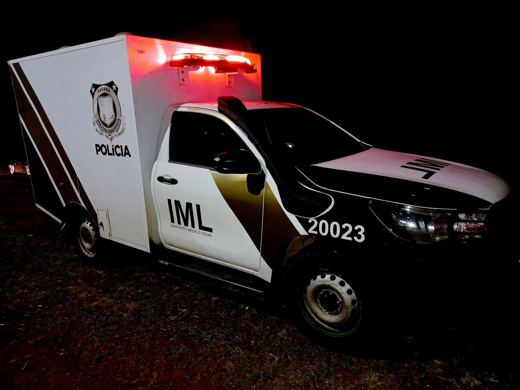 PM prende suspeitos de homicídio horas após crime na região