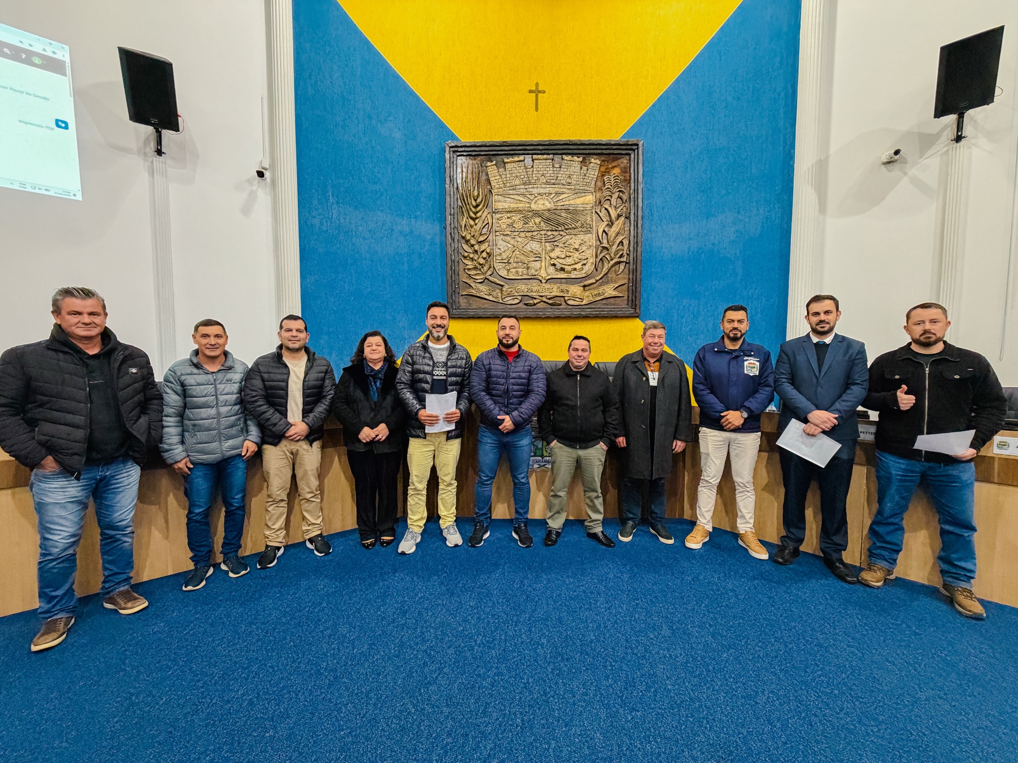 Câmara de Carambeí avança em projetos de transparência e apoio social