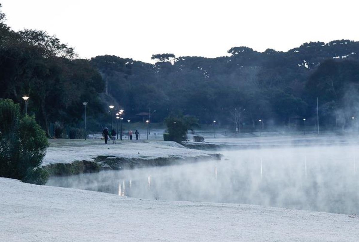 Frio ganha força no Paraná e termômetros chegam a 7°C; veja previsão