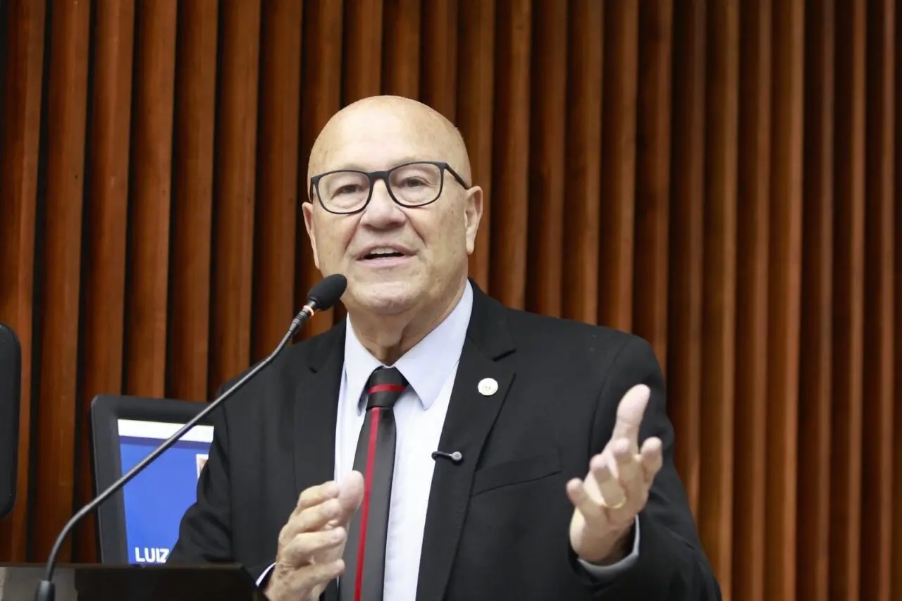 Apoiado por Elisangela, Romanelli conquista 1.899 votos em Carambeí e garante novo mandato