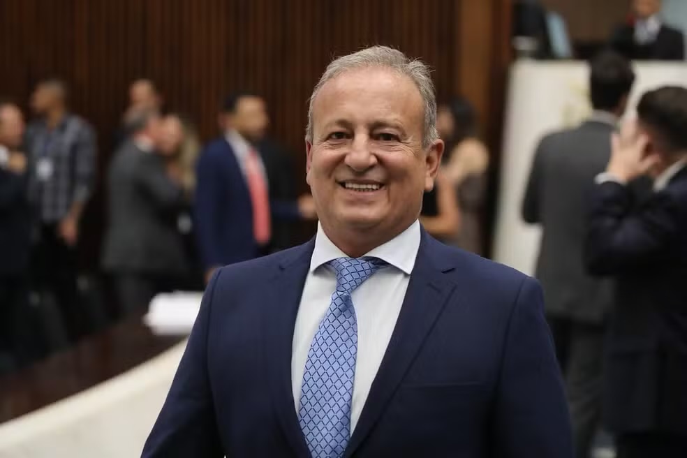 Moacyr Fadel é reeleito deputado estadual e recebe 1.450 votos em Carambeí