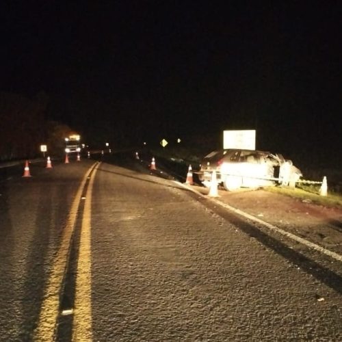 Acidente na PR-151 deixa uma pessoa morta e três feridas