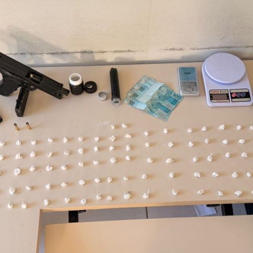 Polícia Militar prende três homens por tráfico de drogas em Ponta Grossa