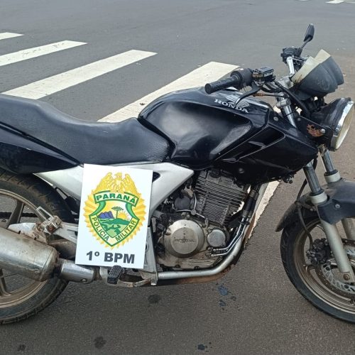 Moto com mais de R$ 146 mil em débitos é apreendida pela PM