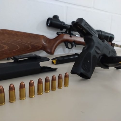 ‘Choque’ apreende armas de fogo durante operação em Carambeí