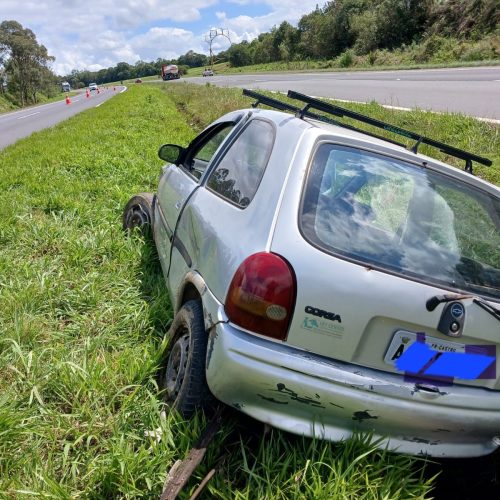 Acidente na PR-151 em Carambeí deixa criança com ferimentos leves