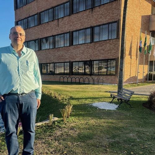 Doutor Otávio assume interinamente a Prefeitura de Carambeí