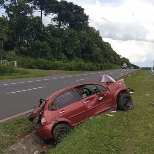 Acidente na PR-151 deixa três feridos no trecho entre Carambeí e Castro