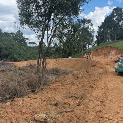 Movimentação de solo sem licença ambiental gera multa de R$ 40 mil na região