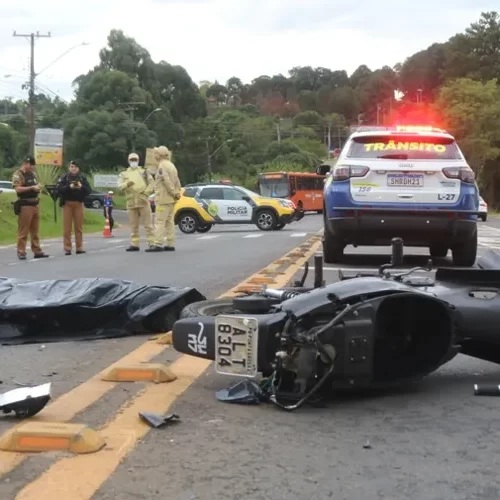 DJ morre após cair de moto e ser atropelado por ônibus em PG