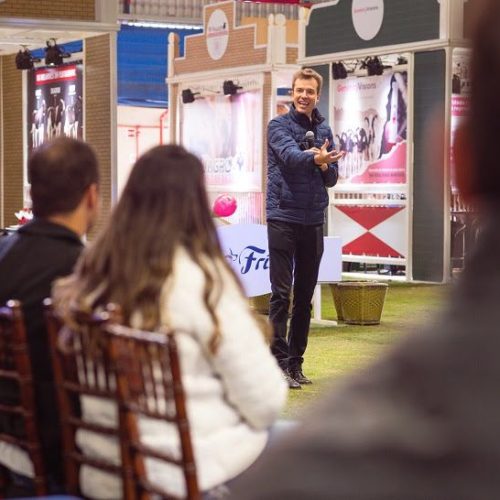 Foto: Na edição passada, Arthur Igreja fez uma palestra sobre inovação. Crédito: BHP Produções