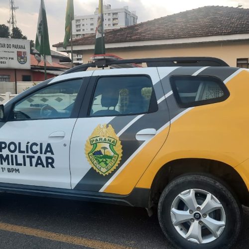 PM flagra adolescente com drogas no Boqueirão, em Carambeí