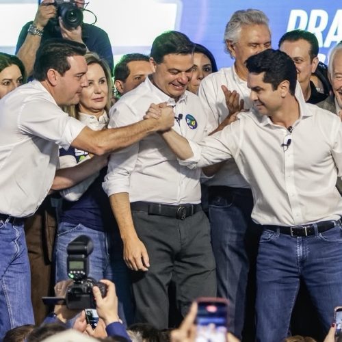“Esta é uma coligação formada por gente comprometida com o Paraná”, afirma Alexandre Curi