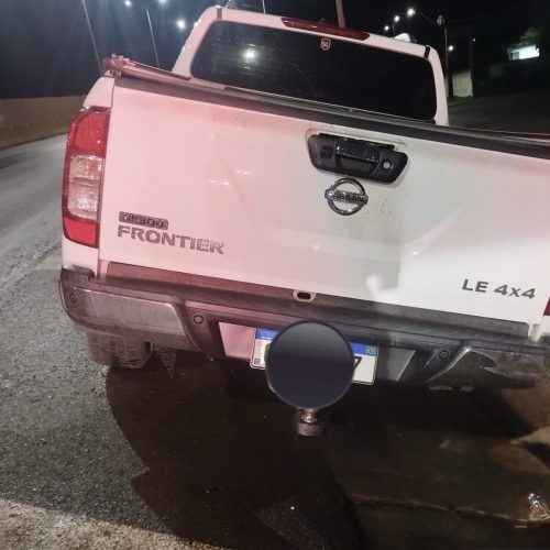 Condutor é socorrido após acidente na região