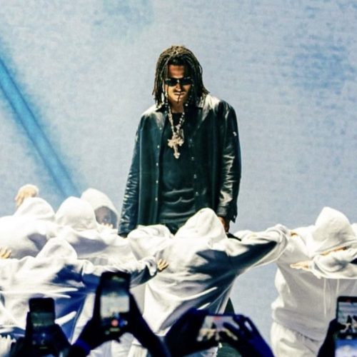 Trap embala a sexta-feira na Münchenfest com show de Matuê