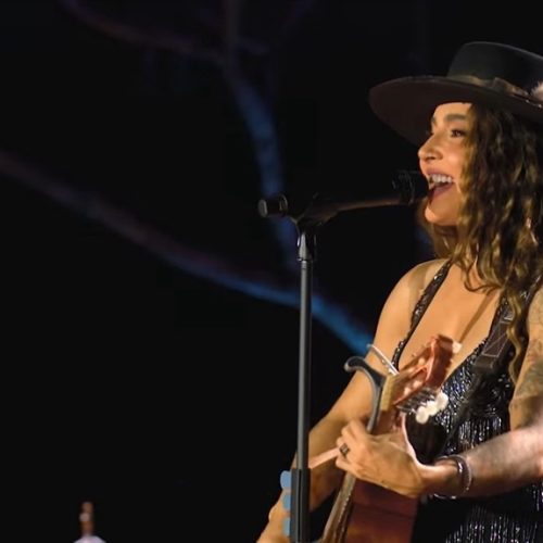 Lauana Prado se apresenta nesta sexta-feira (15) em Castro