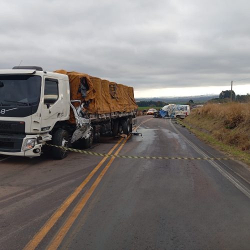 Acidente com vítima fatal na PR-151 mobiliza equipes de resgate