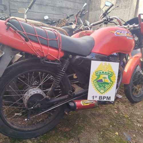 Motocicleta é recolhida pela PM em Carambeí por perturbação do sossego
