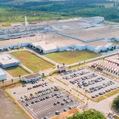 Toyota deve investir R$ 11 bilhões no Brasil