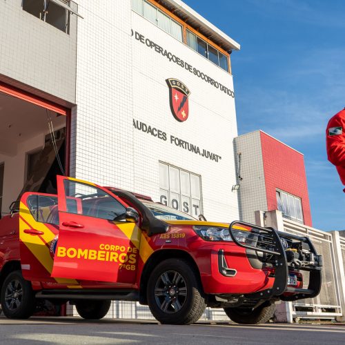 Paraná amplia força-tarefa dos bombeiros no RS e prazo da campanha de arrecadação