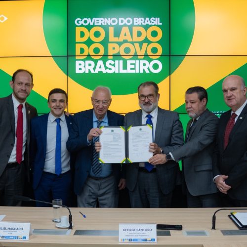 Castro avança em projeto histórico para áreas ferroviárias