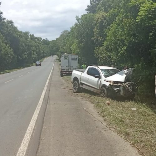 Colisão frontal deixa uma vítima fatal na manhã de sexta-feira