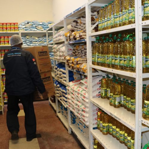 Governo entrega terceira remessa de alimentos para as escolas estaduais