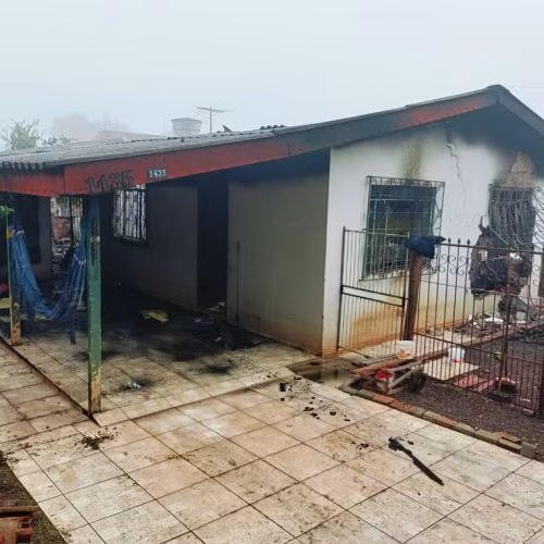 Três idosas morrem após incêndio em casa no Paraná