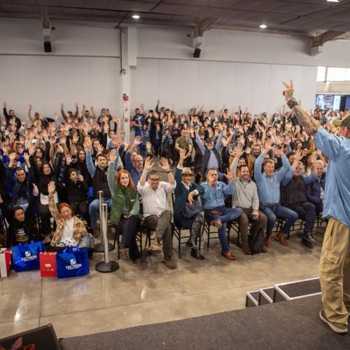 Seminário Internacional do Leite reúne especialistas e debate o futuro da pecuária no Agroleite 2026
