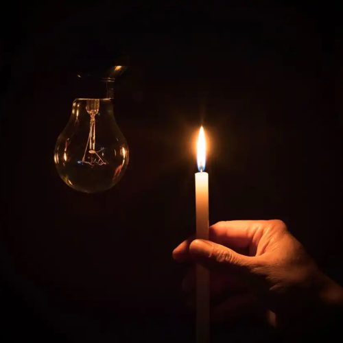 Moradores do Boqueirão enfrentam mais de 15 horas sem energia em Carambeí
