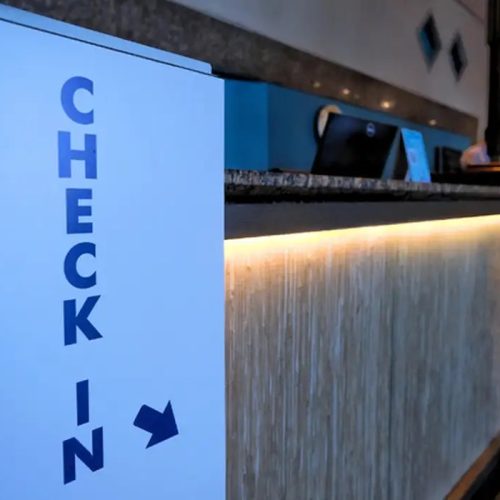 Com check-in digital, hóspede pode chegar a hotel com ficha preenchida
