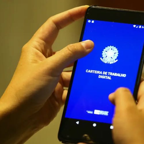 Saiba como consultar se tem direito ao abono salarial PIS/Pasep 2026