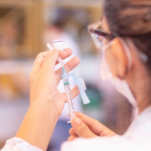 Campanha de Multivacinação terá mais de 1,3 mil salas abertas neste sábado no Paraná