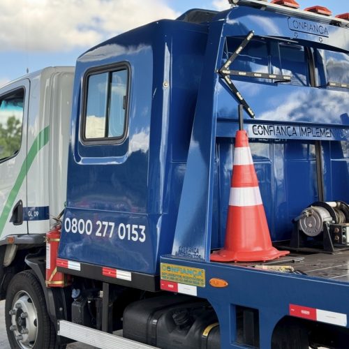 Colisão traseira entre carro e moto deixa motociclista ferido na PR-151, em Carambeí