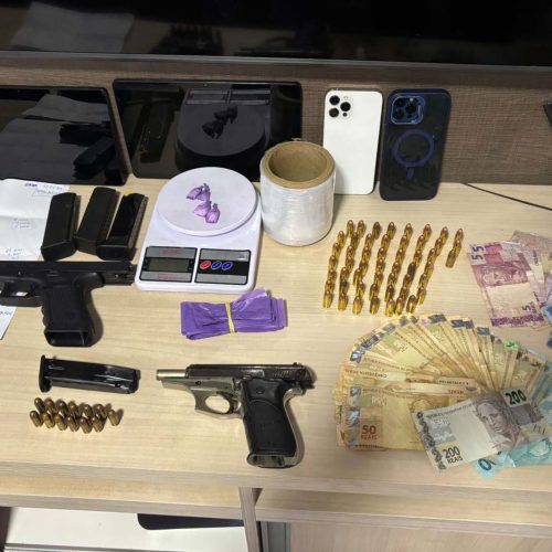 PCPR prende oito pessoas em operação contra o tráfico de drogas no PR