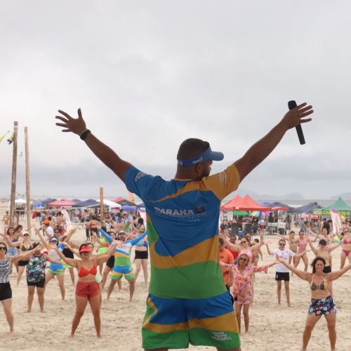 Interessados em trabalhar no Verão Maior Paraná têm até o dia 29 de outubro para se inscrever