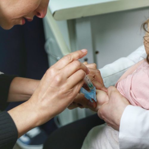 Estado do Paraná mantém vigilância e reforça alerta para prevenção do sarampo