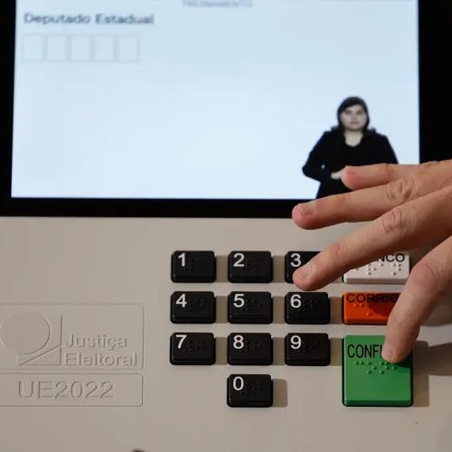 Campanha eleitoral nas ruas e propaganda virtual começam neste domingo