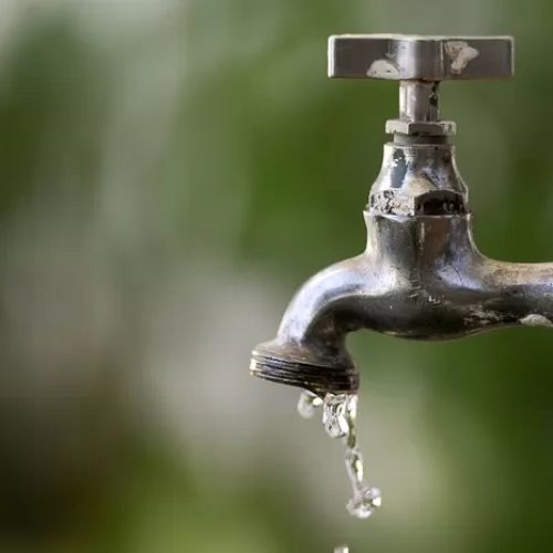 Falha no sistema de recalque afeta fornecimento de água em Carambeí
