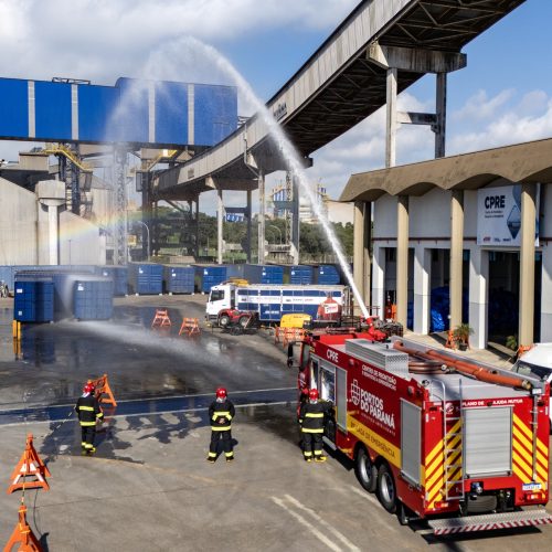 Portos do Paraná investe R$ 27 milhões em alta tecnologia para atendimento a emergências