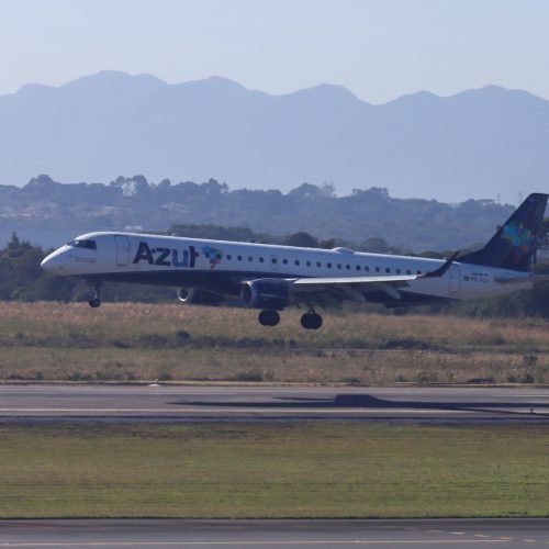Voos diretos e diários da Azul entre Foz do Iguaçu e São Paulo já estão em operação