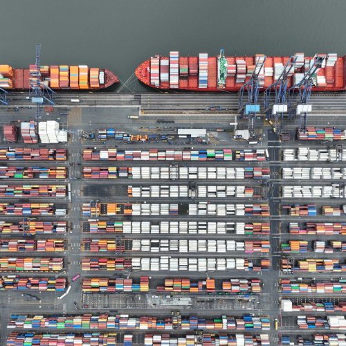 Paraná lidera exportações na região Sul no primeiro semestre com US$ 11,1 bilhões