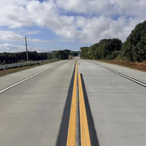 Restauração em concreto da PR-151 entre Ponta Grossa e Palmeira chega a 53% de execução