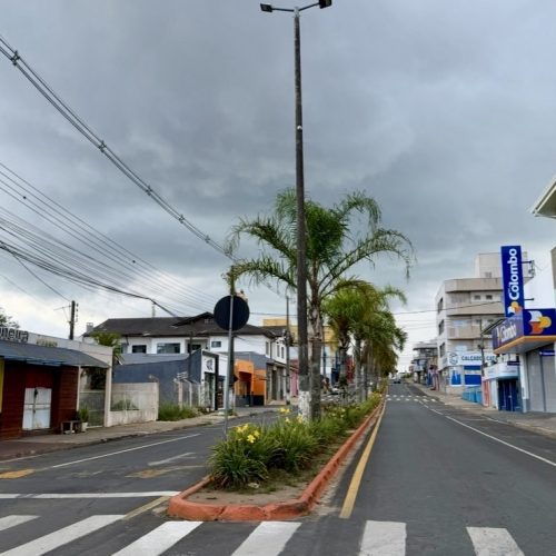 Paraná teve chuvas intensas no fim de semana e previsão indica novas pancadas isoladas